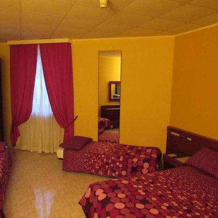 B&B The Sun Swimming & Pool Torino Dış mekan fotoğraf