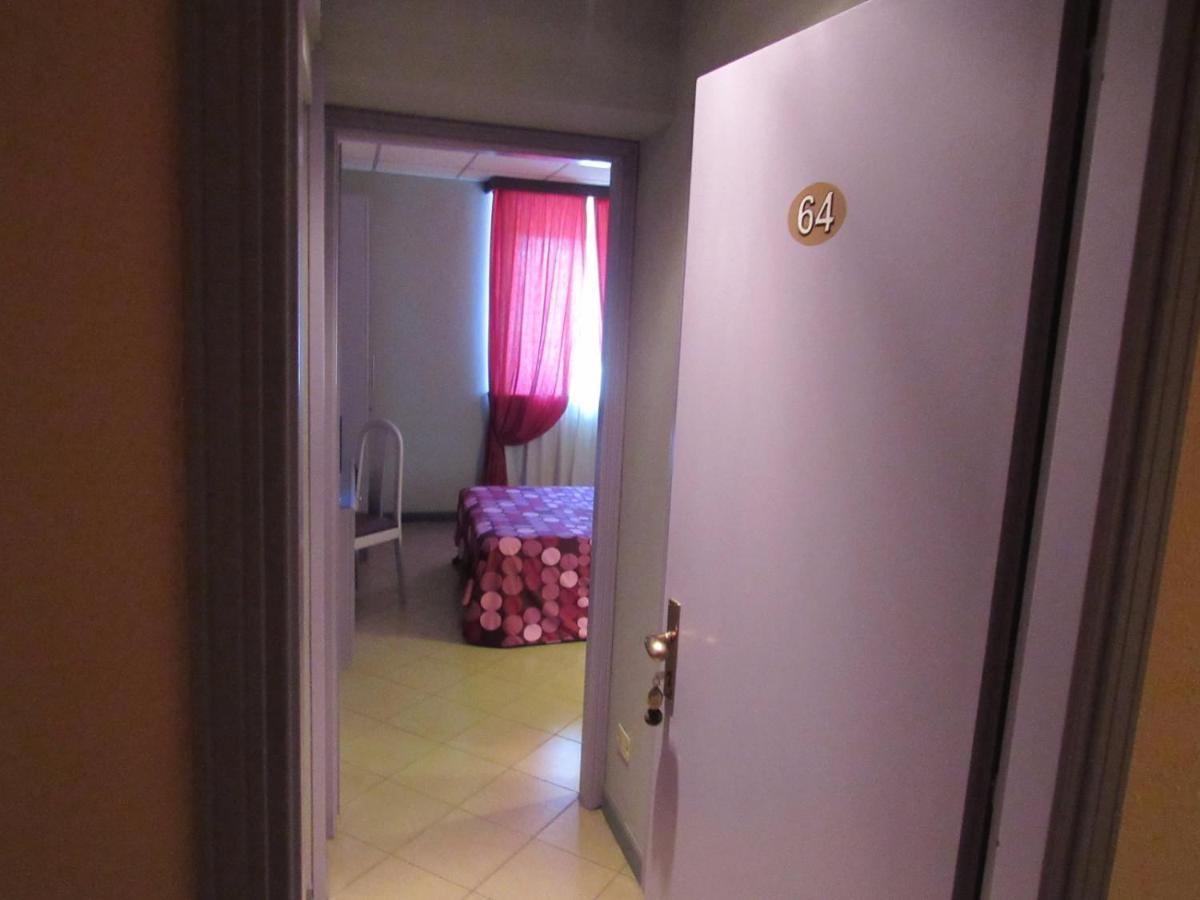 B&B The Sun Swimming & Pool Torino Dış mekan fotoğraf
