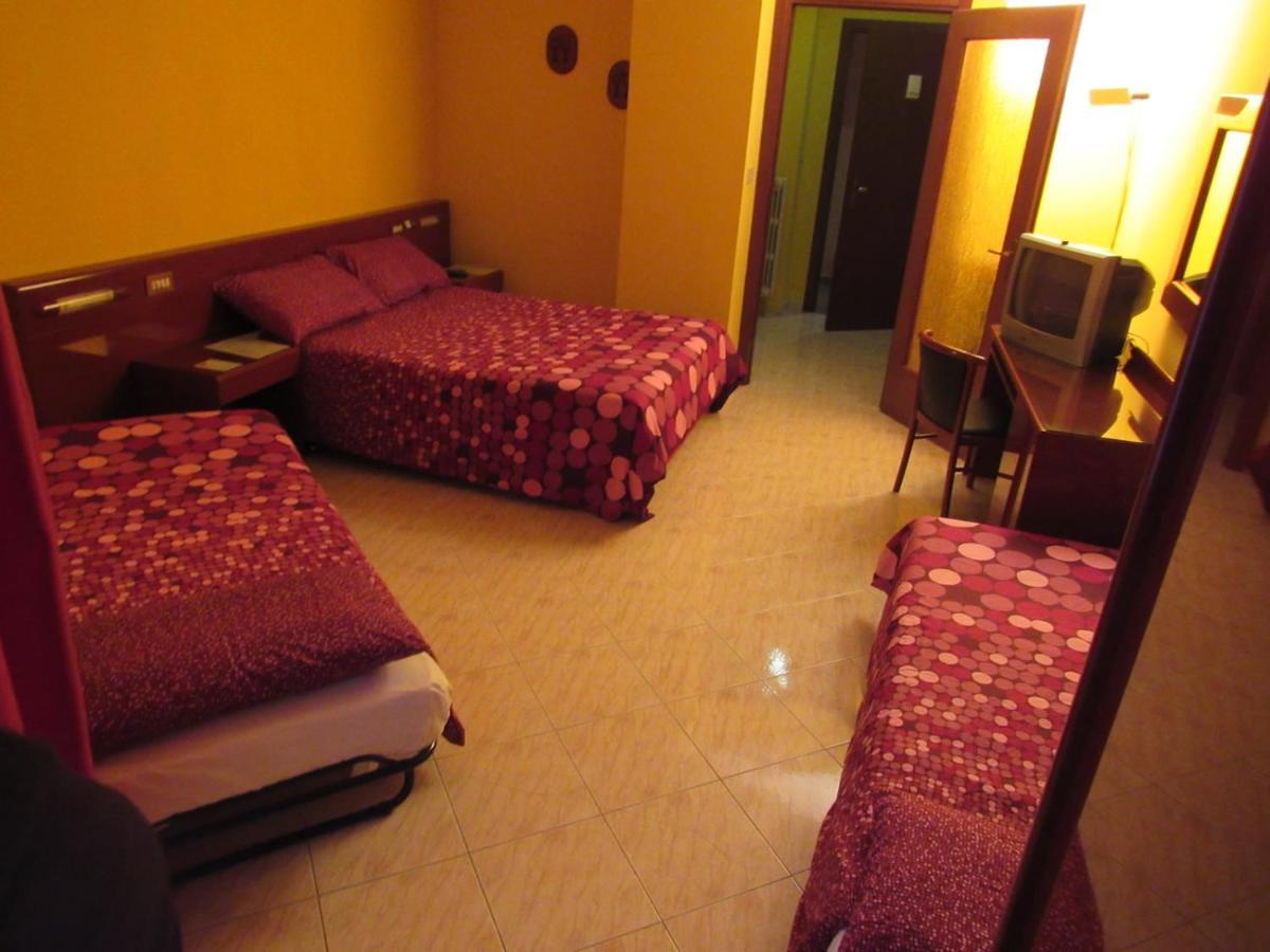 B&B The Sun Swimming & Pool Torino Dış mekan fotoğraf